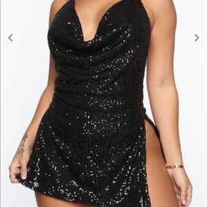 Black halter mini dress - NWOT✨